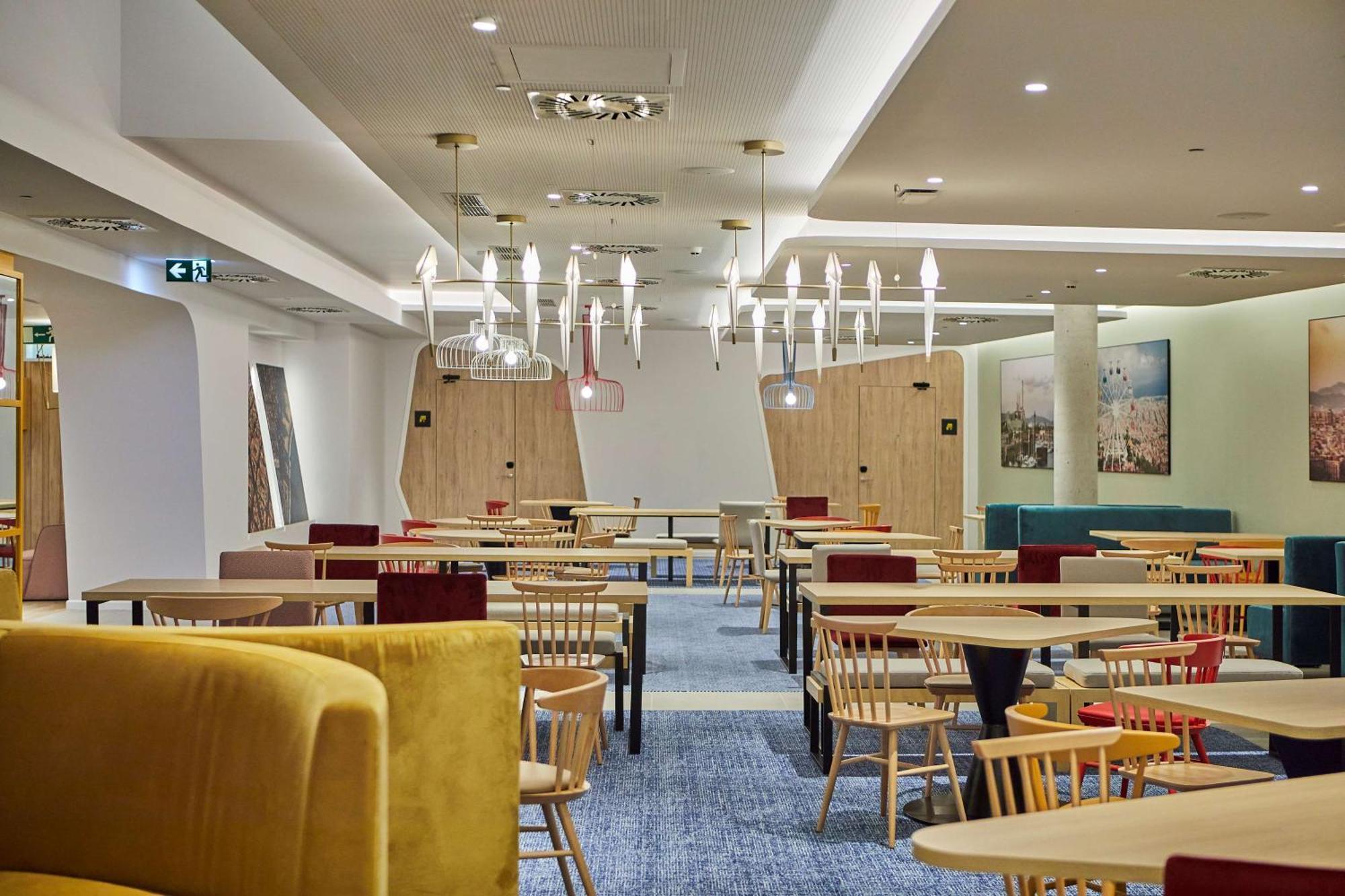 Hampton By Hilton Barcelona Fira Gran Via Hotel Оспиталет де Лобрегат Екстериор снимка